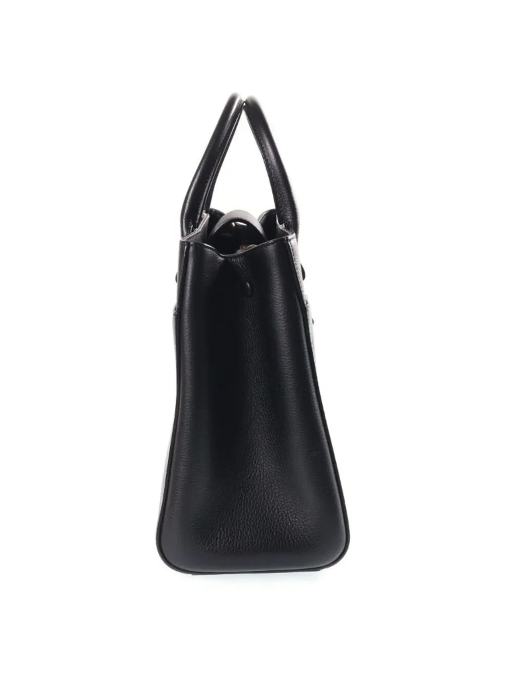 Chanel neo executive